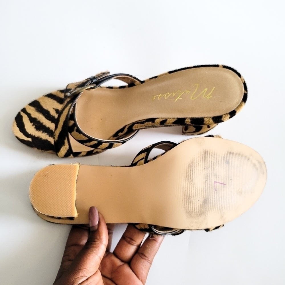 Matisse so long zebra sandals Size 9.5M Mob Wife Summer Shoes - Picture 7 of 10